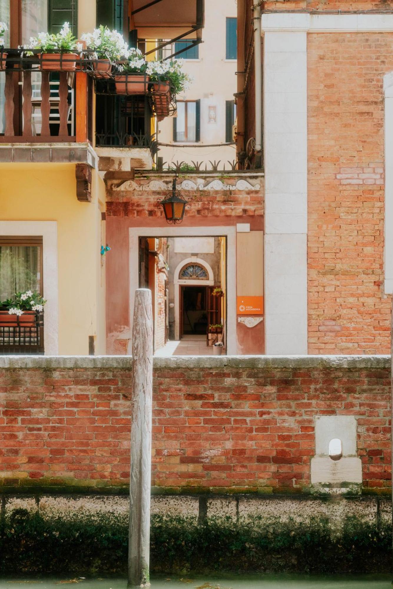 Вилла Casa Accademia Венеция Экстерьер фото